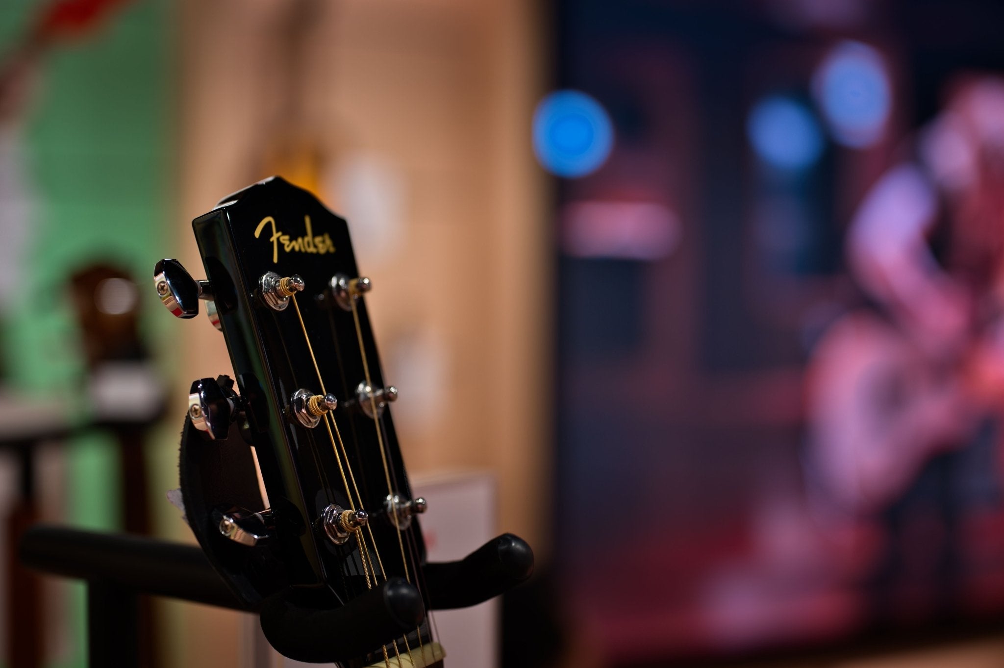 The Guitar Questions We Hear Most (Beginner Edition) - Remenyi House of Music