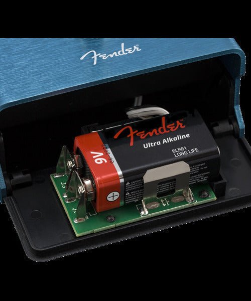 Fender Mirror Image Delay Pedal - Remenyi House of Music