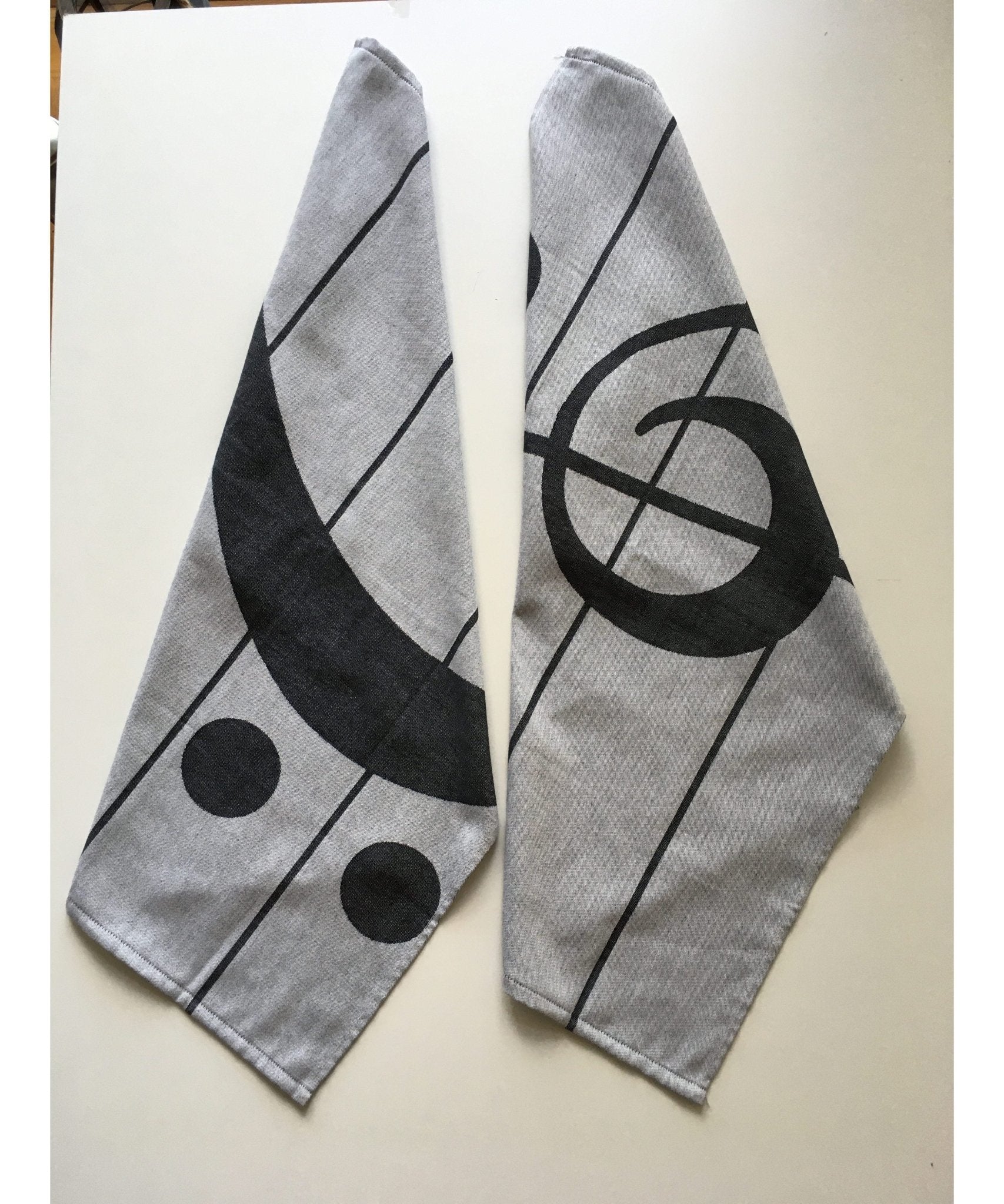 Tea Towel Set - Treble and Bass Clef Design - Remenyi House of Music